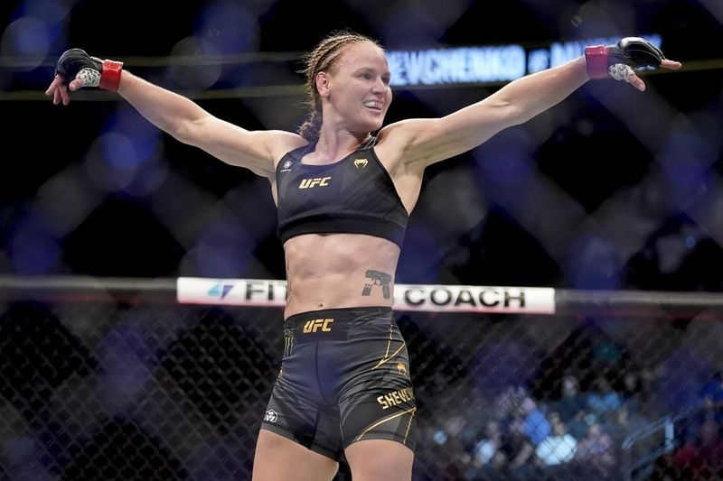 UFC 266: Valentina Shevchenko završila s Lauren Murphy naletom u četvrtoj rundi i zadržala naslov muha kategorije | South China Morning Post