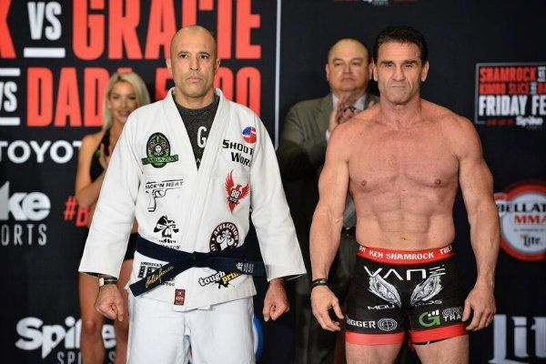 Royce Gracie y Ken Shamrock en el pesaje de Bellator Foto de Bellator MMA